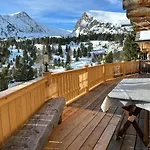 Almhaus Heidi Nockberge بيت للعطل *
